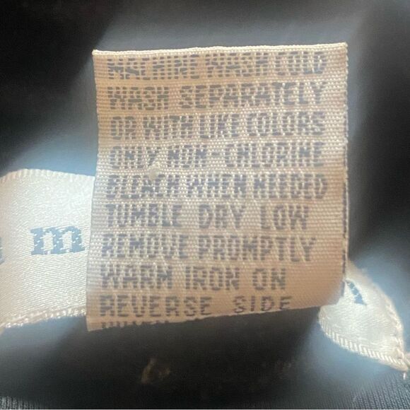 Summit Hill Black Mock Neck Short Sleeve Velvet Top Size Small - Picture 4 of 8